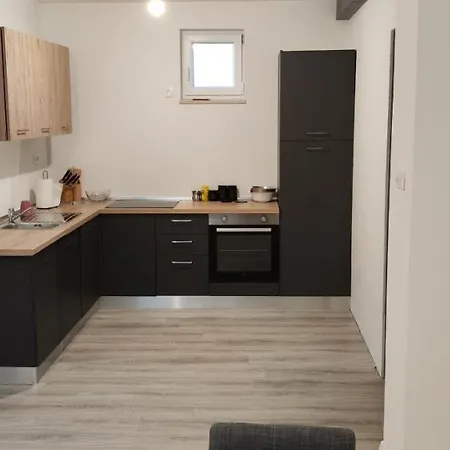 Apartmán Milwe Ražanac Exteriér fotografie